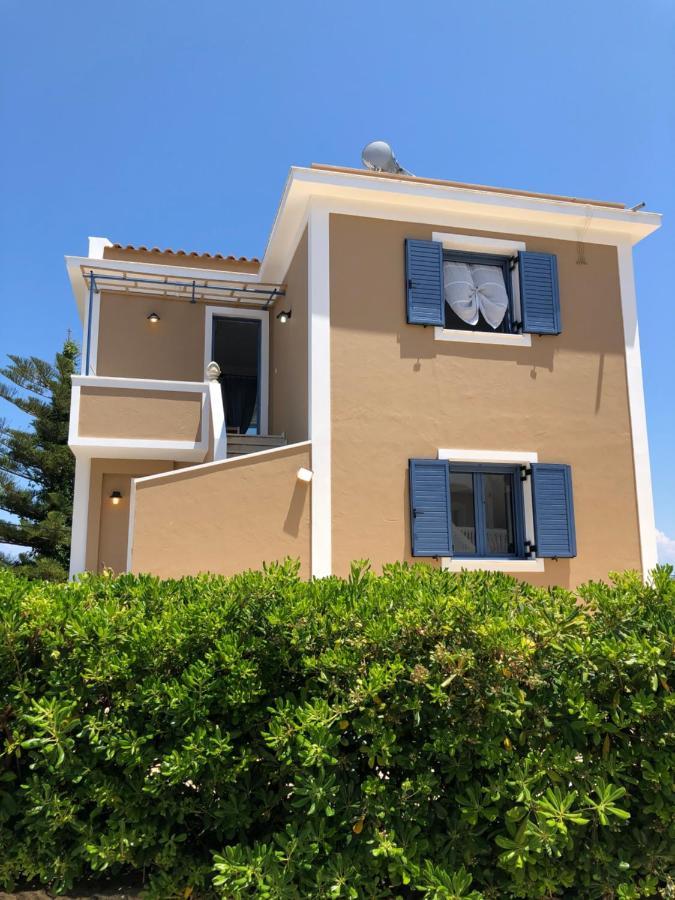 Villa Thea - Τhe View 1St Floor Áno Yerakaríon エクステリア 写真