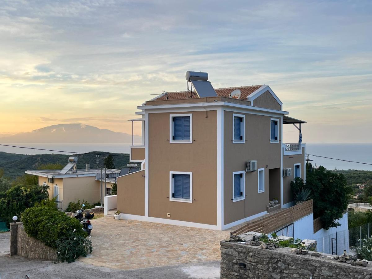 Villa Thea - Τhe View 1St Floor Áno Yerakaríon エクステリア 写真